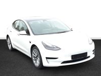 Gebraucht Tesla Model 3 Standard Range 239 kW (325 PS) 2022 Weiß Limousine