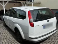 Gebraucht Ford Focus 100 PS (73 kW) 2007 Weiß Kombi