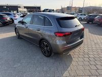 Gebraucht Mercedes B200 Progressive 163 PS (119 kW) 2025 Andere Van / Kleinbus