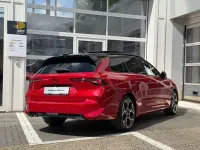 Gebraucht Opel Astra Ultimate 131 PS (96 kW) 2024 Rot Kleinwagen