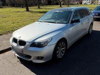 Gebraucht BMW 525 177 PS (130 kW) 2005 Grau Kombi