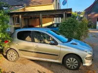 Gebraucht Peugeot 206 74 PS (54 kW) 2006 Silber Kleinwagen
