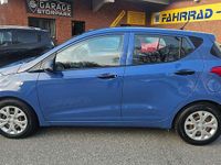Gebraucht Hyundai i10 Trend 67 PS (49 kW) 2014 Blau Kleinwagen