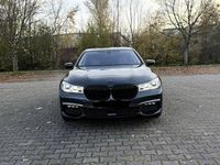 Gebraucht BMW 750 449 PS (330 kW) 2018 Grau Limousine