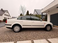 Usata VW Passat 101 CV (74 kW) 1997 Bianco Berlina