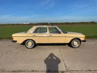 Gebraucht Mercedes 230 109 PS (80 kW) 1980 Beige Limousine