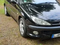 Gebraucht Peugeot 206 CC Platinum 109 PS (80 kW) 2002 Schwarz Cabrio
