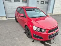 Gebraucht Chevrolet Aveo LT 86 PS (63 kW) 2011 Flame red Kleinwagen