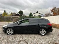 Gebraucht Ford Focus Trend 125 PS (91 kW) 2013 Schwarz Limousine