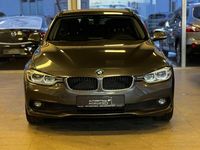 Gebraucht BMW 320 Advantage 190 PS (139 kW) 2018 Grau Kombi