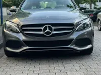 Gebraucht Mercedes C200 Avantgarde 184 PS (135 kW) 2018 Grau Limousine