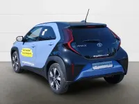 Neu Toyota Aygo X 117 PS (86 kW) 2026 939)/ black mica (209) (schwarz SUV