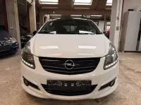 Używany Opel Corsa Edition 90 KM (66 kW) 2009 Czarny Hatchback