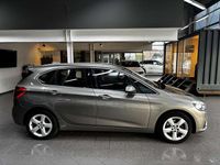 Gebraucht BMW 218 136 PS (100 kW) 2015 Platinsilber metallic Van / Kleinbus
