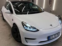 Gebraucht Tesla Model 3 Standard Range 208 kW (283 PS) 2023 Weiß Limousine