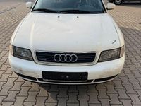 Usata Audi A4 150 CV (110 kW) 1996 Bianco Station wagon