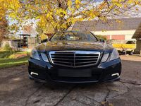 Gebraucht Mercedes E350 Elegance 211 PS (155 kW) 2010 Schwarz Limousine