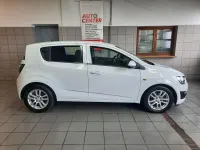 Gebraucht Chevrolet Aveo LTZ 116 PS (85 kW) 2012 Weiß Kleinwagen