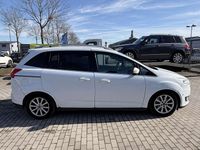 Gebraucht Ford Grand C-Max Titanium 150 PS (110 kW) 2015 Frostweiß Van / Kleinbus