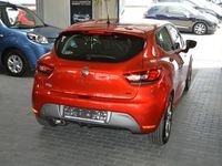 Gebraucht Renault Clio IV LIMITED 90 PS (66 kW) 2017 Rot metallic Limousine