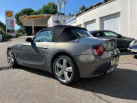 Gebraucht BMW Z4 Sport Line 150 PS (110 kW) 2009 Stratus/crema dunkel (metallic) Cabrio