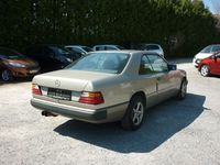 Gebraucht Mercedes 230 132 PS (97 kW) 1987 Grau