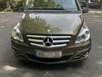 Gebraucht Mercedes B200 140 PS (102 kW) 2010 Van / Kleinbus