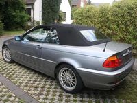 Gebraucht BMW 320 Cabriolet 170 PS (125 kW) 2003 Silber Cabrio