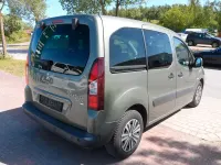Gebraucht Peugeot TePee Active 92 PS (67 kW) 2014 Grün Kombi
