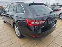 Gebraucht Skoda Superb Ambition 150 PS (110 kW) 2016 Schwarzmagic perleffekt Kombi