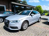 Gebraucht Audi A3 Attraction 105 PS (77 kW) 2014 Silber Limousine