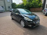 Gebraucht Peugeot 208 Allure 120 PS (88 kW) 2012 Schwarz Kleinwagen