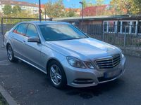 Gebraucht Mercedes E220 Avantgarde 170 PS (125 kW) 2010 Silber Limousine