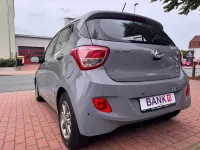 Gebraucht Hyundai i10 Intro Edition 87 PS (63 kW) 2014 Grau Kleinwagen