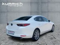 Neu Mazda 3 Exclusive 140 PS (102 kW) 2026 Weiß Limousine