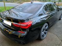 gebraucht BMW 750 G11 d xDrive - M-Paket Laser/360°/Keyless/ACC