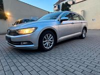 Gebraucht VW Passat 150 PS (110 kW) 2018 Silber Kombi