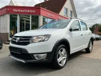 Gebraucht Dacia Sandero Prestige 90 PS (66 kW) 2016 Weiß SUV