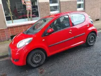 Gebraucht Citroën C1 68 PS (50 kW) 2010 Rot Kleinwagen