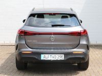 Gebraucht Mercedes EQA250 AMG 139 kW (190 PS) 2023 Mountaingrau  met. SUV