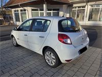 Gebraucht Renault Clio III 101 PS (74 kW) 2009 Weiß Kleinwagen