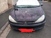 Gebraucht Peugeot 206 75 PS (55 kW) 1998 Andere farben Kleinwagen
