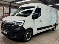 Second-hand Renault Master 135 CP (99 kW) 2022 Alb Monovolum