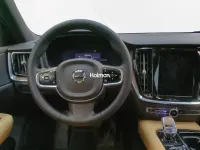 Gebraucht Volvo V60 Plus 349 PS (256 kW) 2024 Schwarz Kombi
