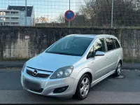 Gebraucht Opel Zafira 130 PS (95 kW) 2008 Silber Van / Kleinbus