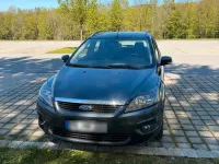 Używany Ford Focus 100 KM (73 kW) 2011 Szary Kombi