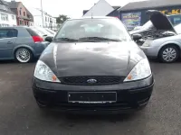 Gebraucht Ford Focus Trend 101 PS (74 kW) 2003 Schwarz Limousine