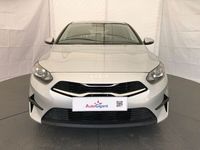 Używany Kia Ceed Gold 160 KM (117 kW) 2022 Srebrny Hatchback