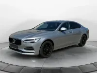 Gebraucht Volvo S90 Momentum 250 PS (183 kW) 2018 Grau Limousine