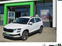 Neu Skoda Karoq Drive 150 PS (110 kW) 2025 Weiß (moonweiss perleffekt) SUV